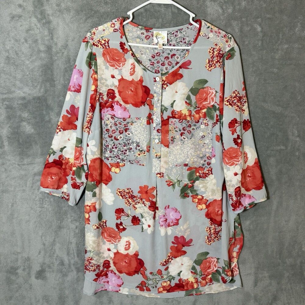 Fig and Flower Women's Floral Top Blue Red Pink Flowers Size 1X Polyester